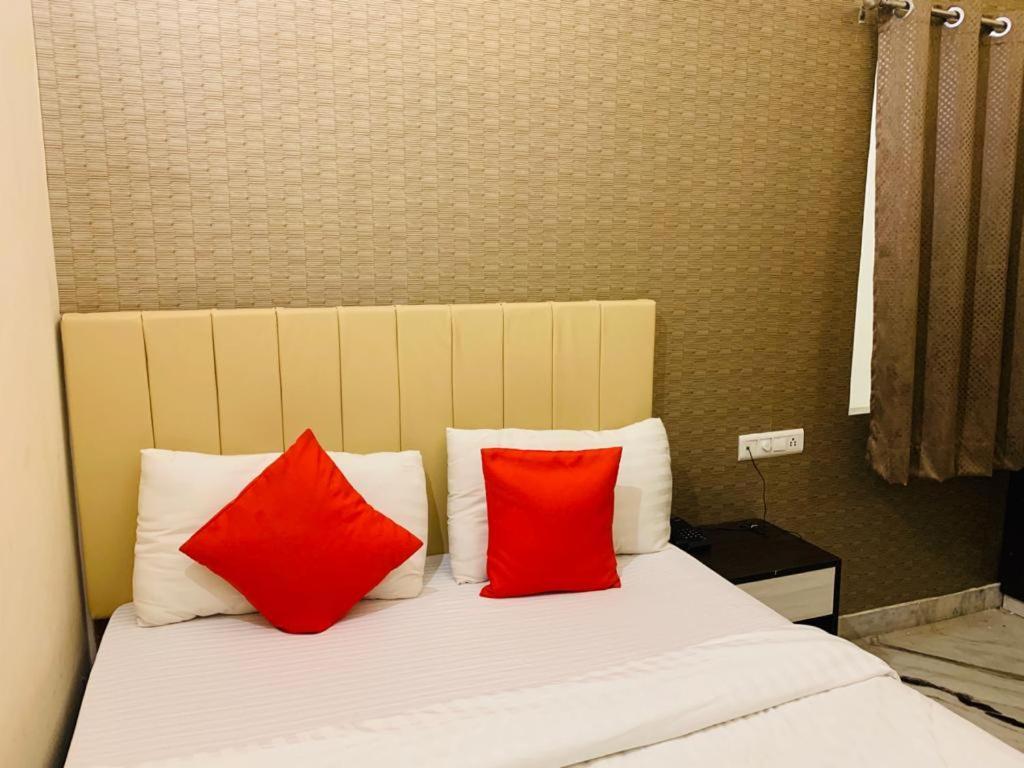 Hotel Kewal Palace 瓦拉纳西 外观 照片